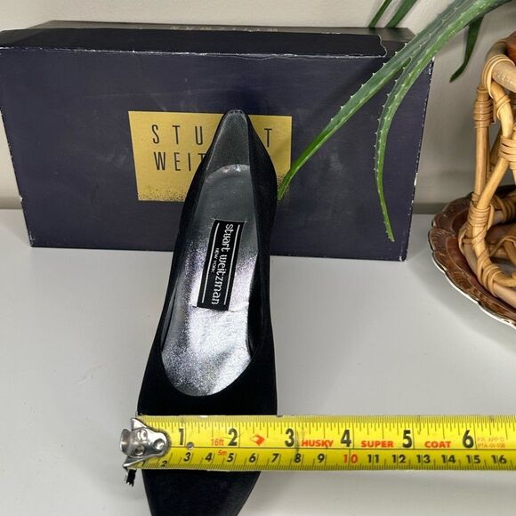 VTG Stuart Weitzman Lorraine Black Peau de Soie Pumps 7.5 AA Kitten Heels Spain - Picture 14 of 15